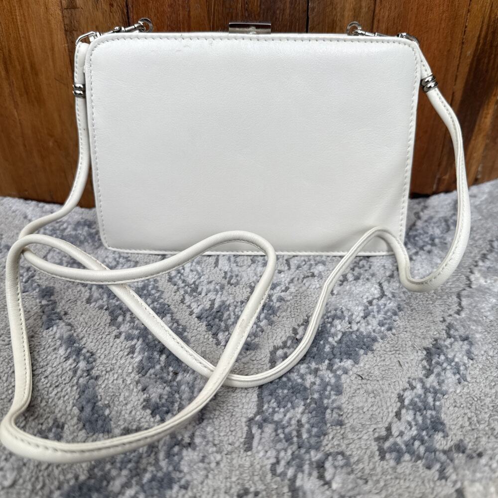 PRESTON & YORK Genuine Leather Ivory Crossbody Hand Bag Purse B